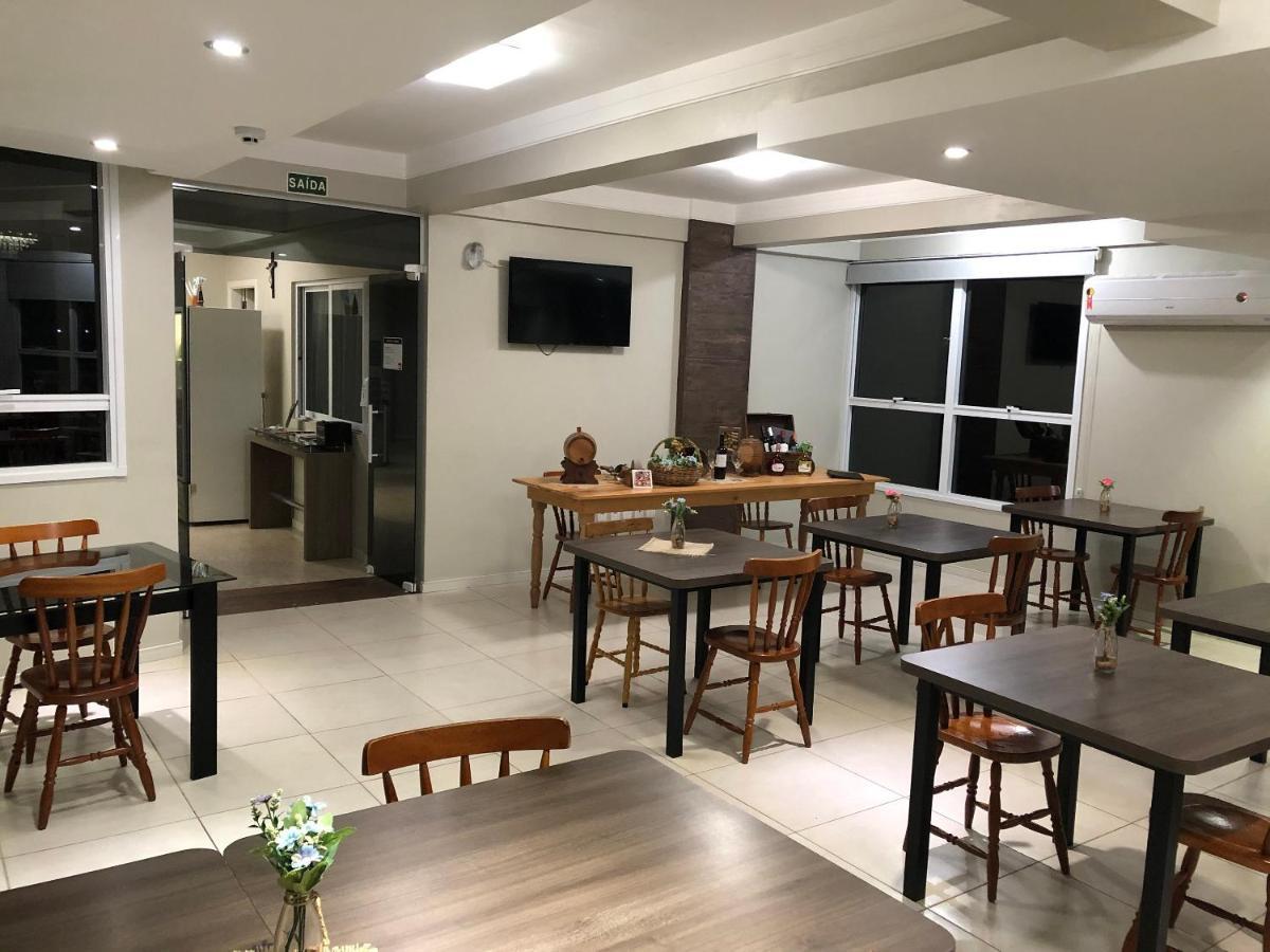 Hotel Locatelli Лажеаду Экстерьер фото